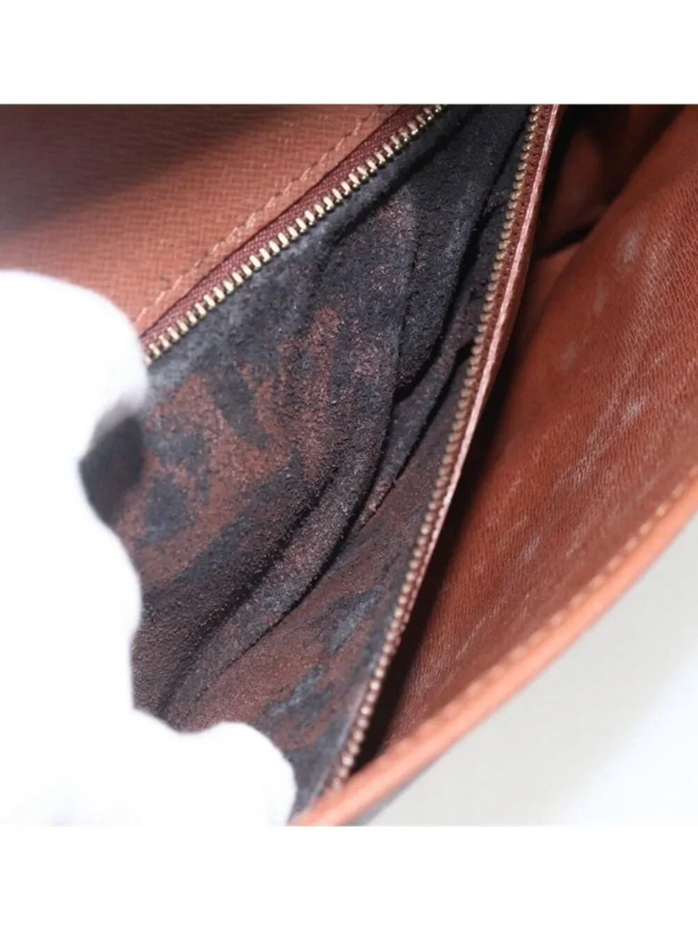 Authentic LOUIS VUITTON Monogram Bordeaux 27 Shoulder Bag M51797 LV